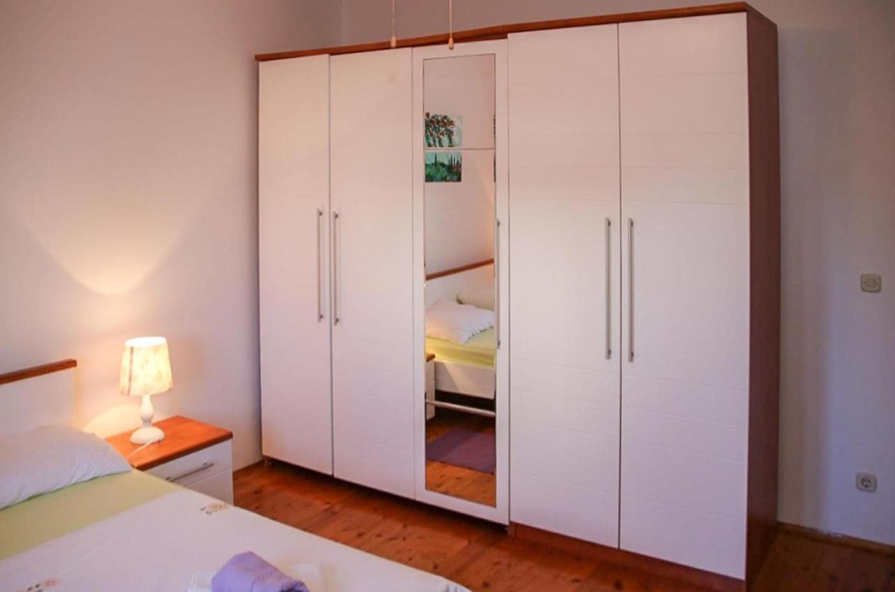 Apartments Leon Orebic Luaran gambar